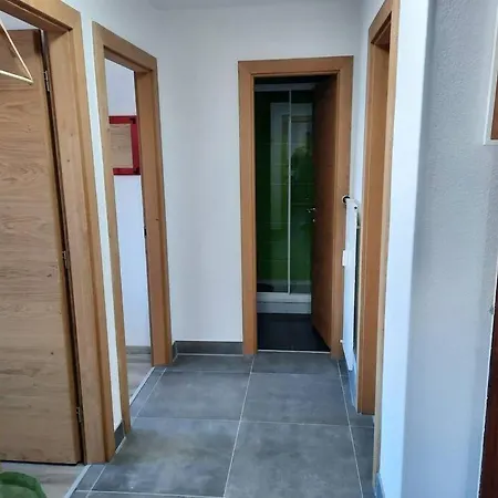 Superbe Avec Vue Panoramique Au Pied Des Pistes * نينداز